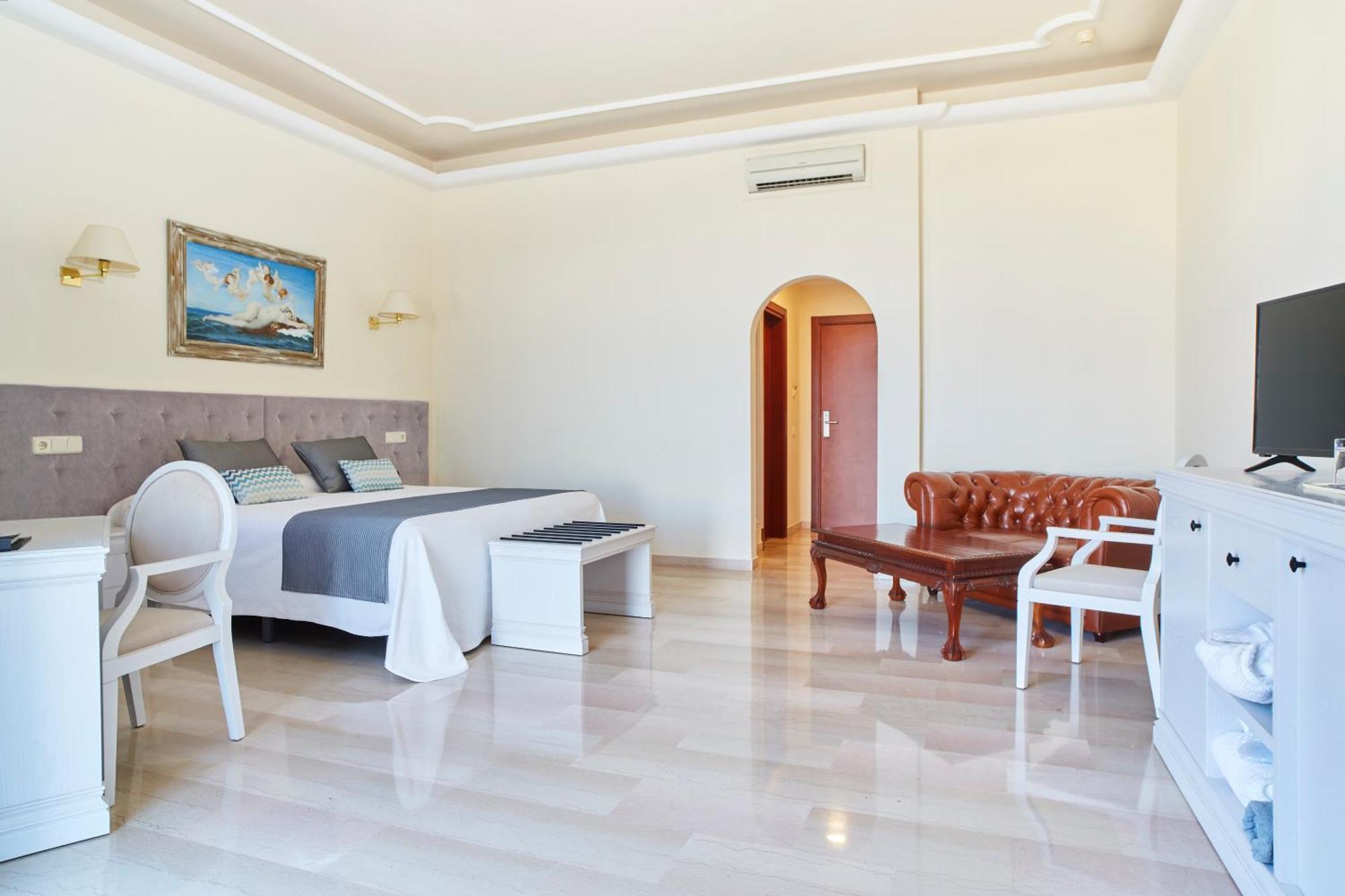 Grand Palladium Hotel Santa Eulària des Riu